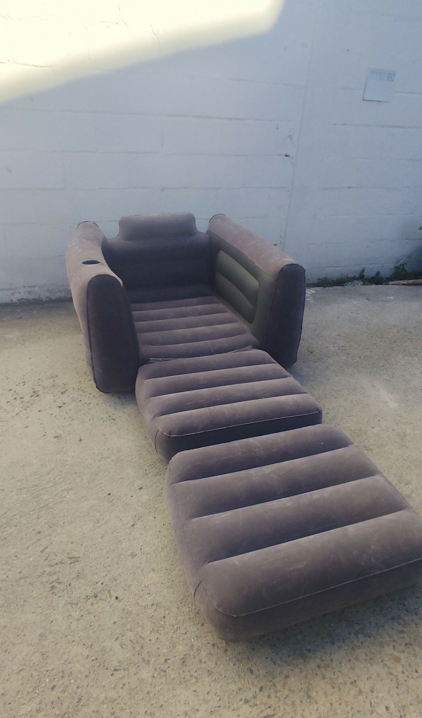 Sofá cama inflável