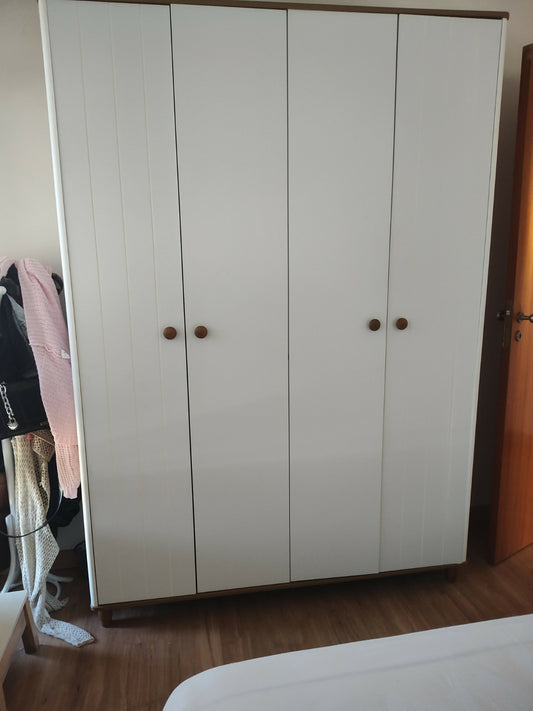 guarda roupa/armário