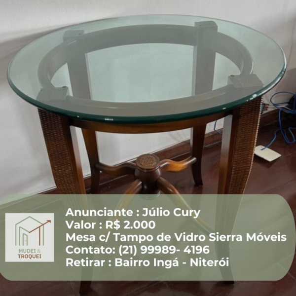 Mesa com Tampo de Vidro